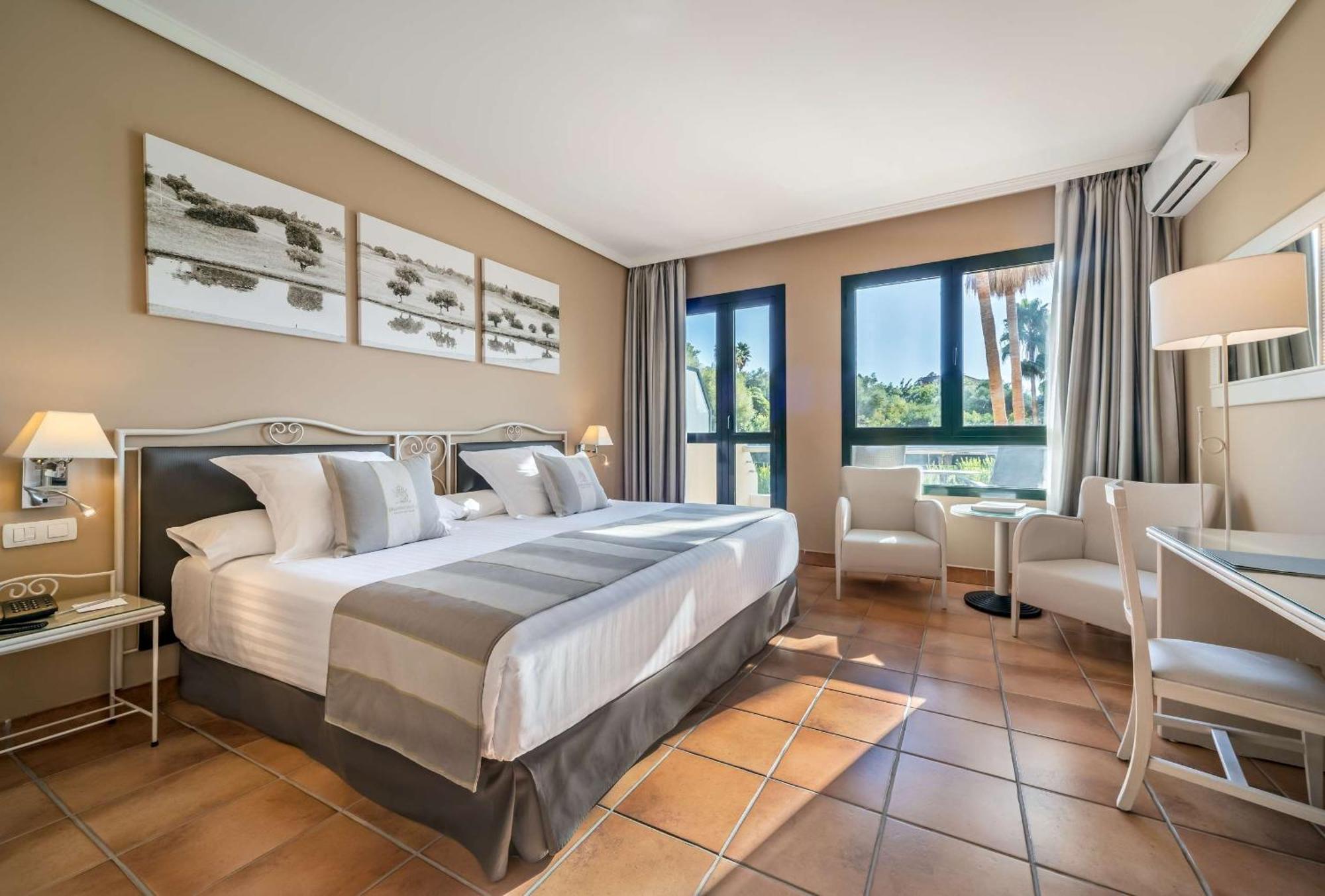 Barcelo Jerez Montecastillo & Convention Center Jerez de la Frontera Exterior photo